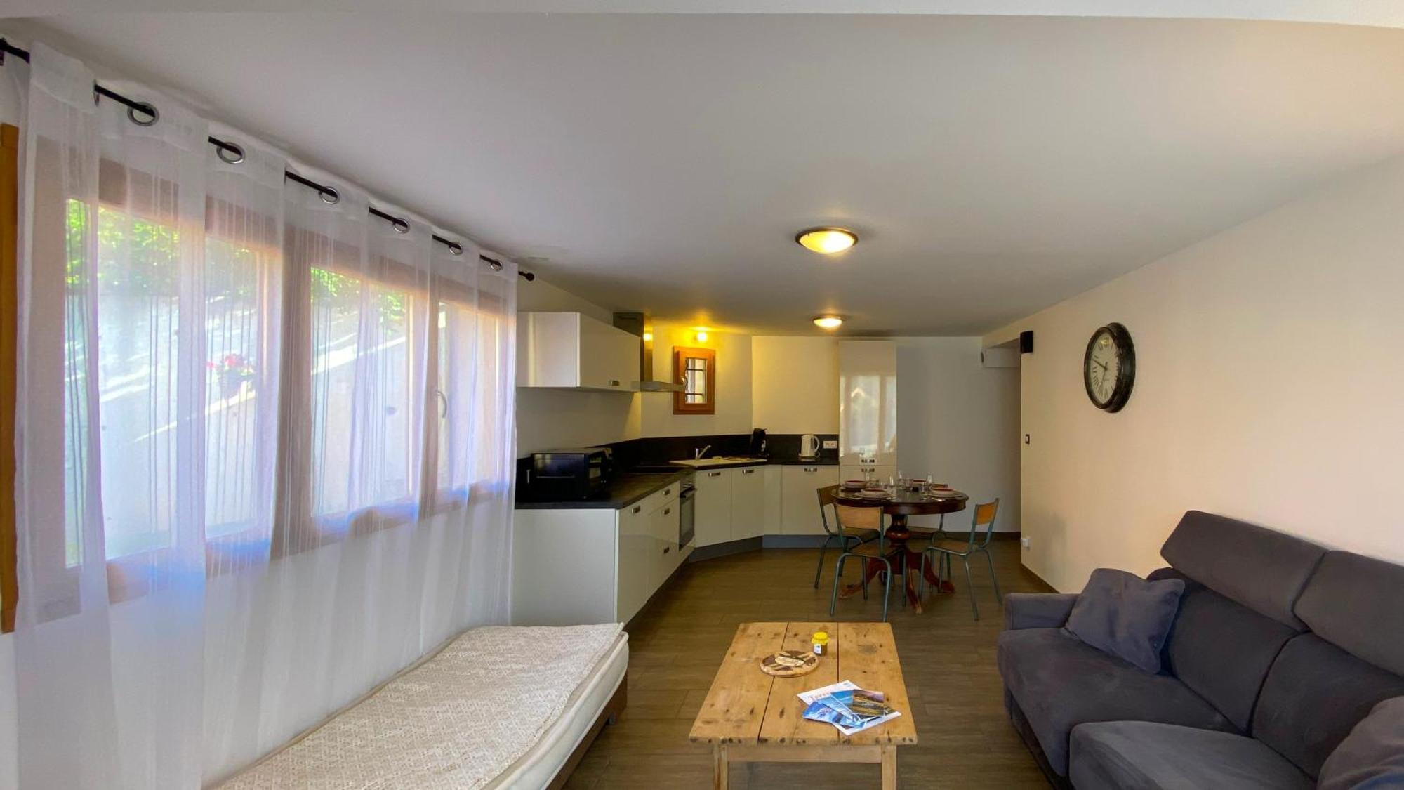 L'intermede & En Toute Amitie - Les De L'argile Apartment