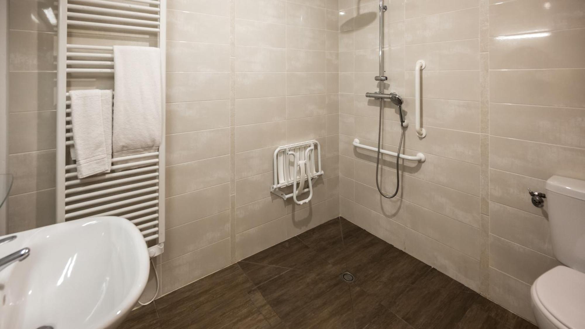 L'intermede & En Toute Amitie - Les De L'argile Apartment