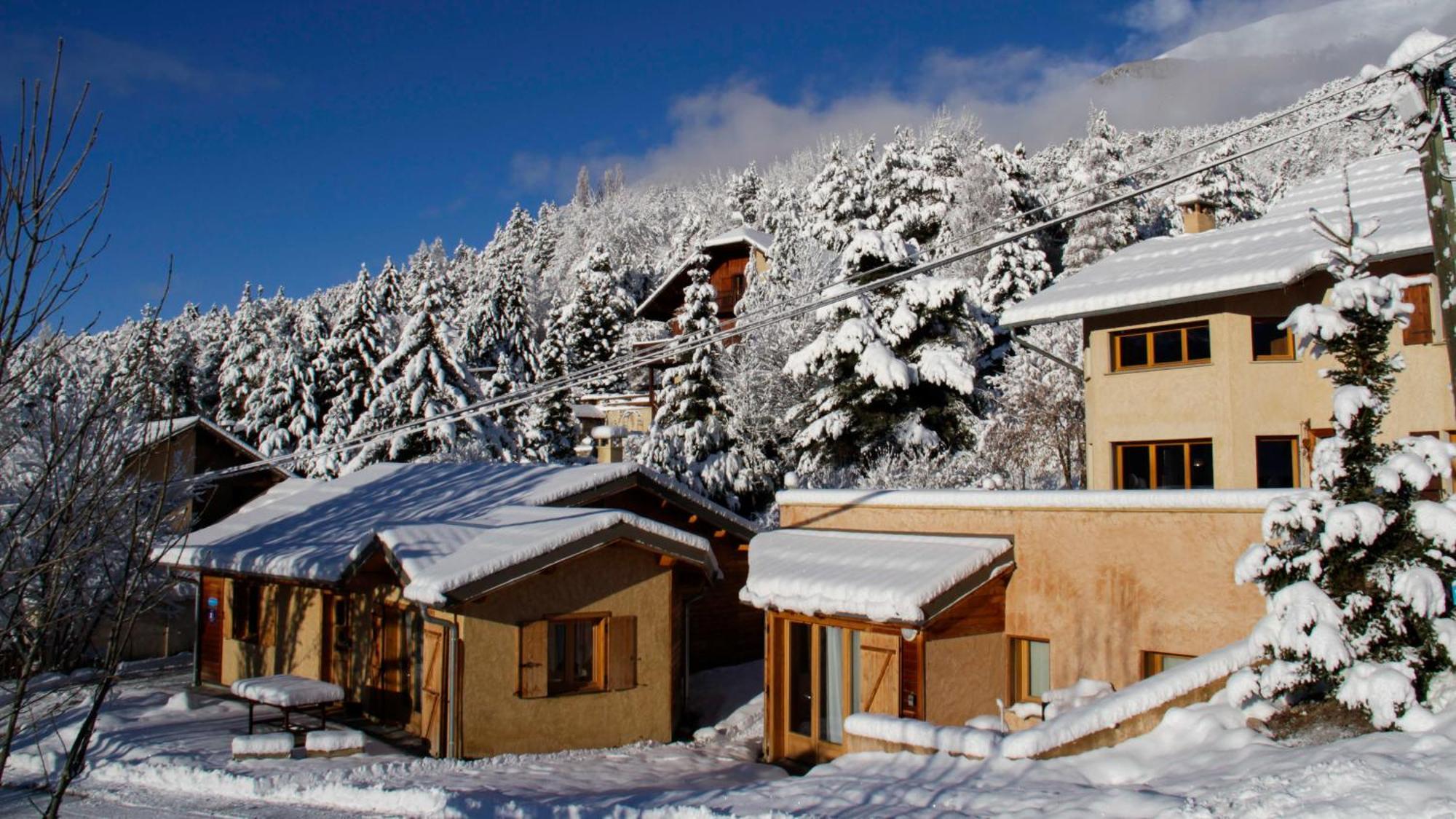 L'intermede & En Toute Amitie - Les De L'argile Faucon-de-Barcelonnette